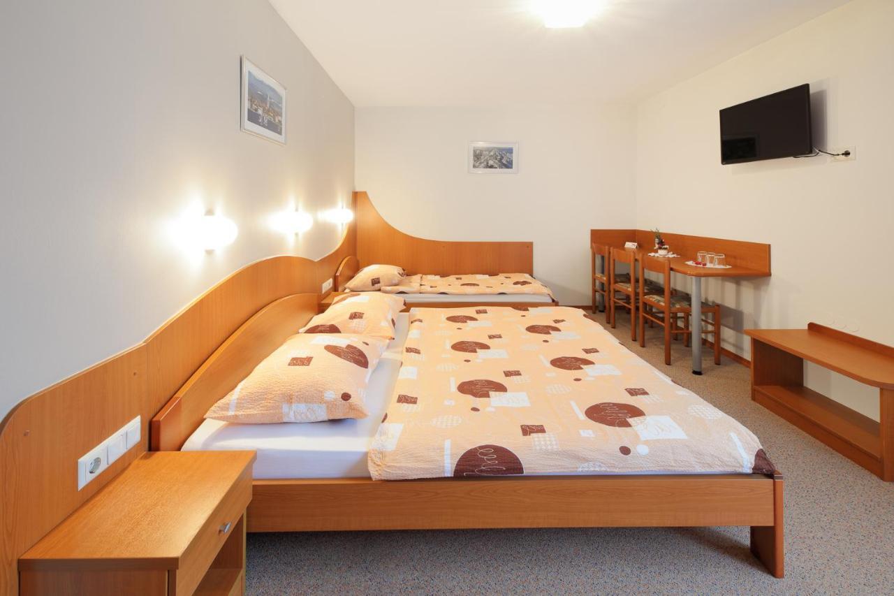 Rooms Sustersic Lublaň Exteriér fotografie